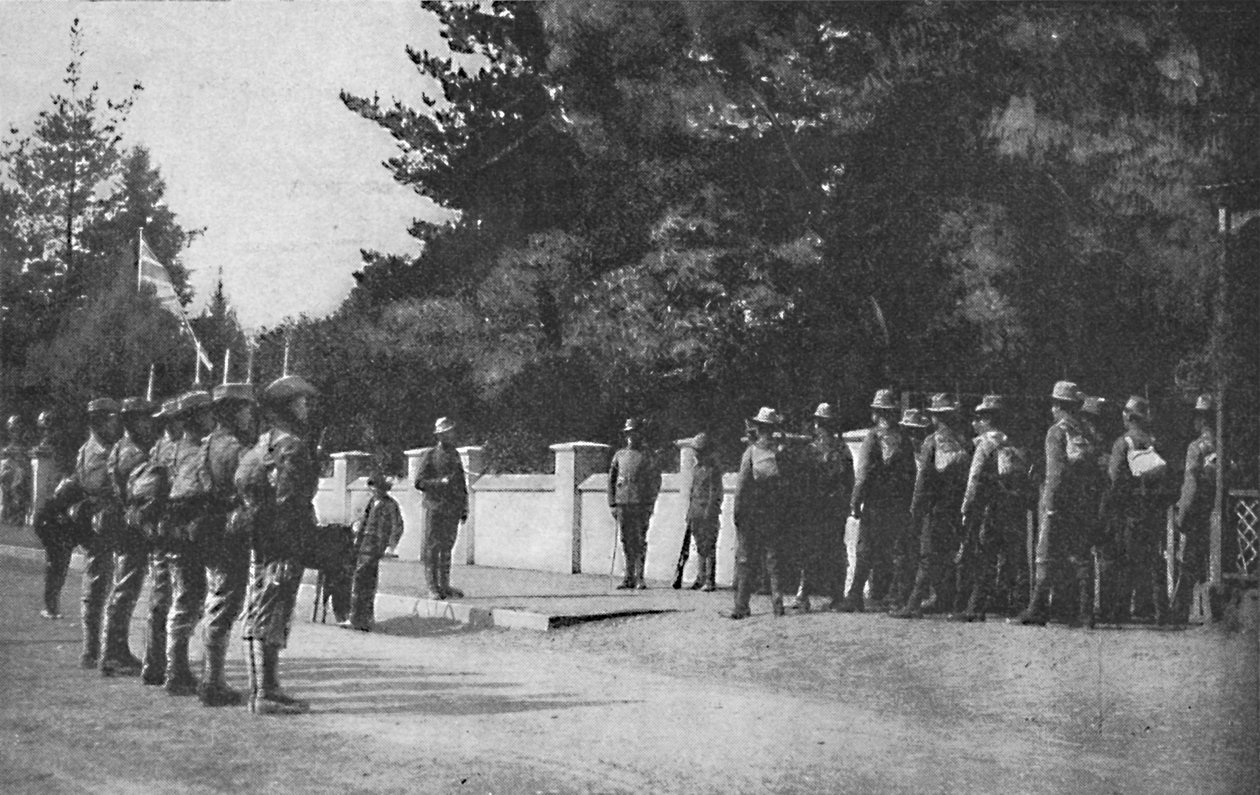 Grenadier Guards mit ihren neuen Hüten bei der Wachablösung am Hauptquartier von Lord Roberts, Pretoria von Unbekannt
