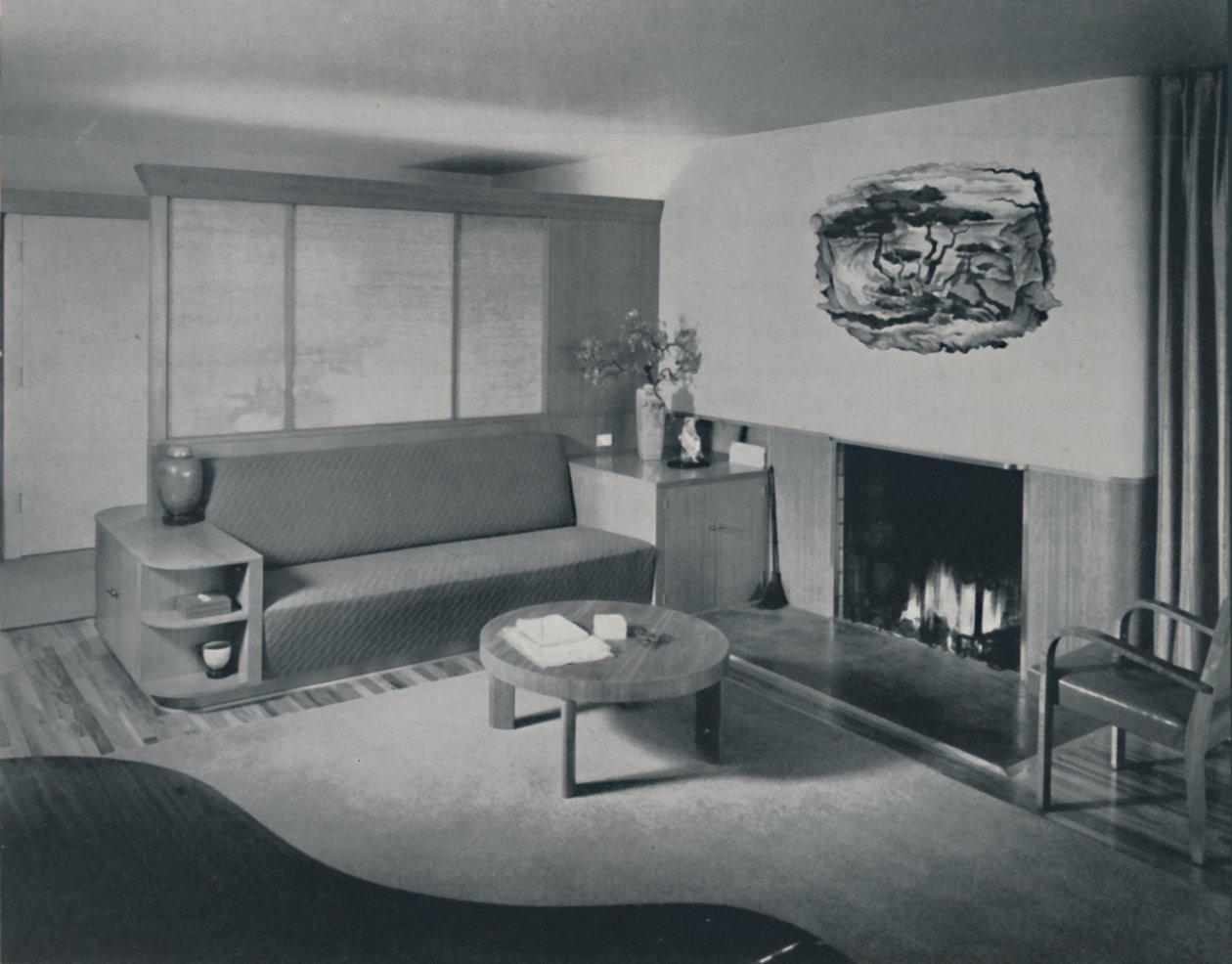 Haus in Pomona, Kalifornien - das Wohnzimmer von der anderen Seite der Trennwand, 1942 von Unbekannt