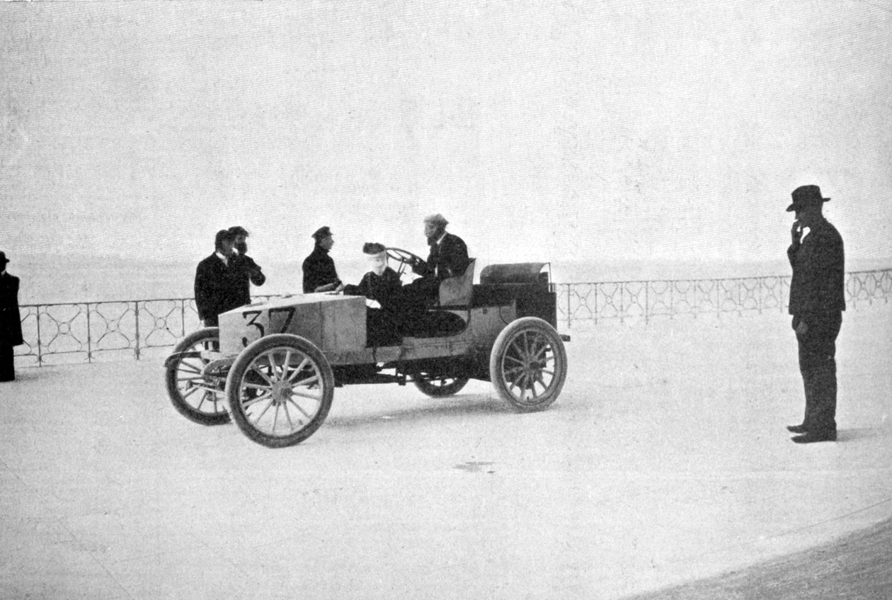 Hubert le Blon in seinem Gardner-Serpollet-Dampfwagen, Nizza, 1903 von Unbekannt