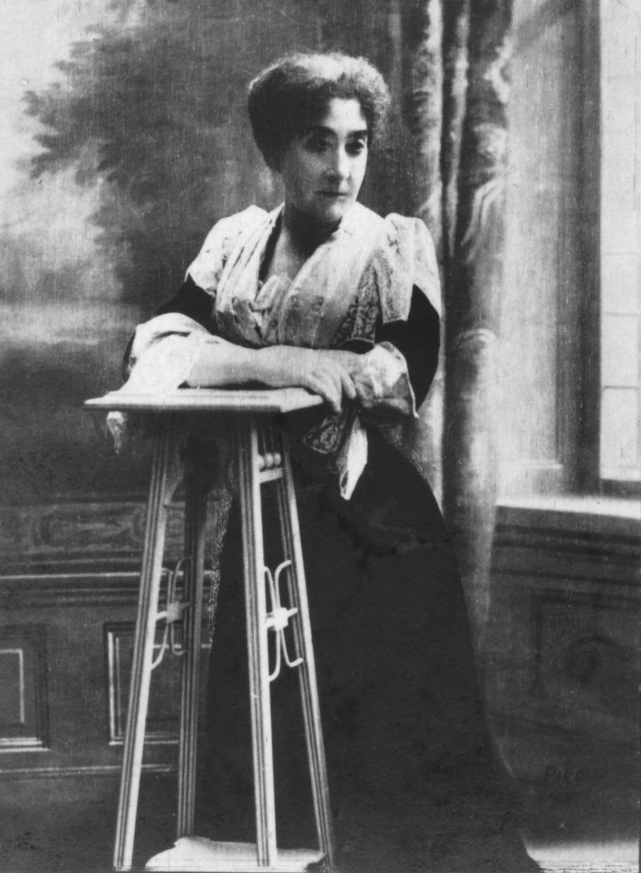Madame De Peyrebrune, ca. 1893 von Unbekannt