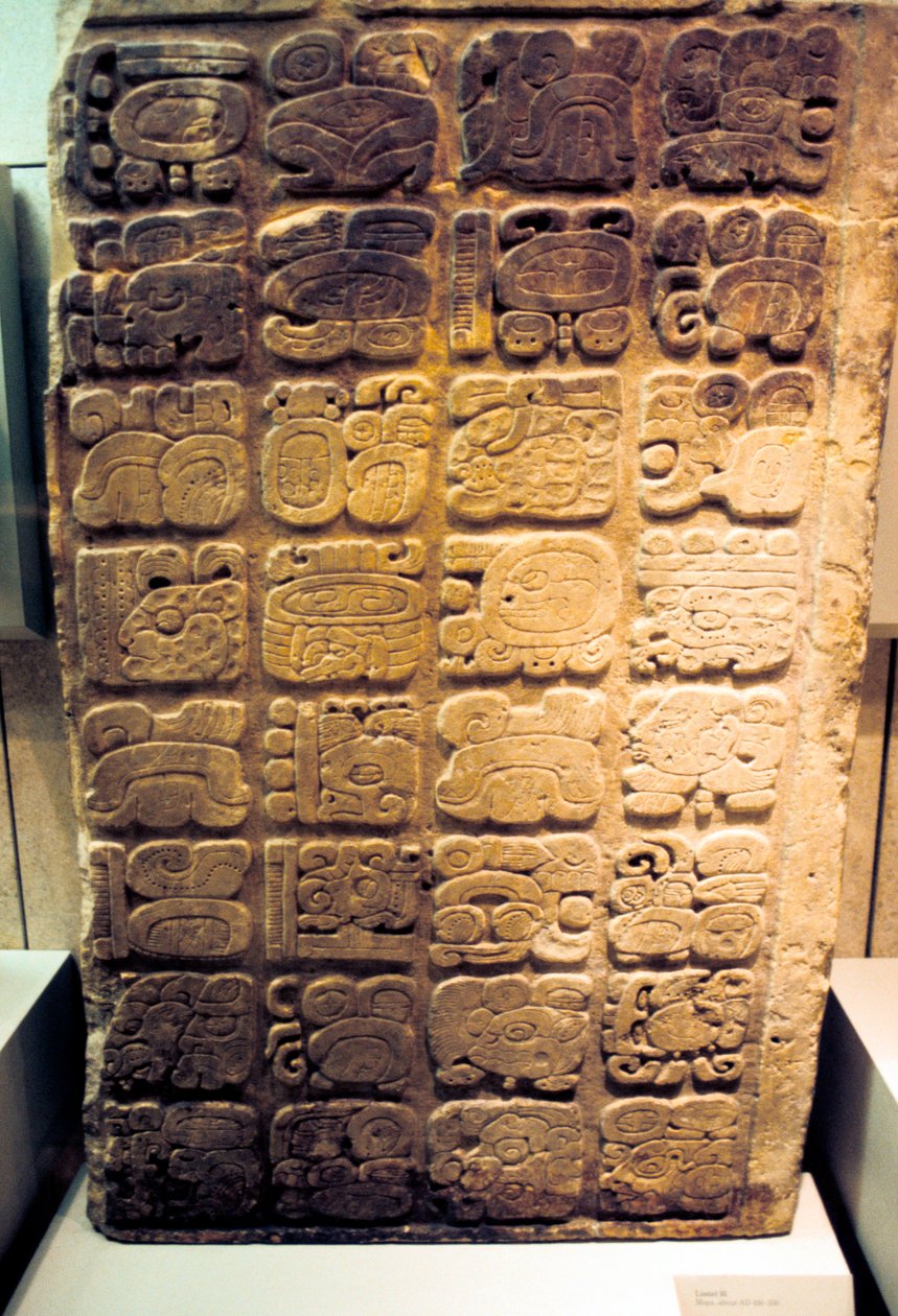 Maya-Sturz, der die neun Generationen von Herrschern in Yaxchilan auflistet, 450-550 von Unbekannt