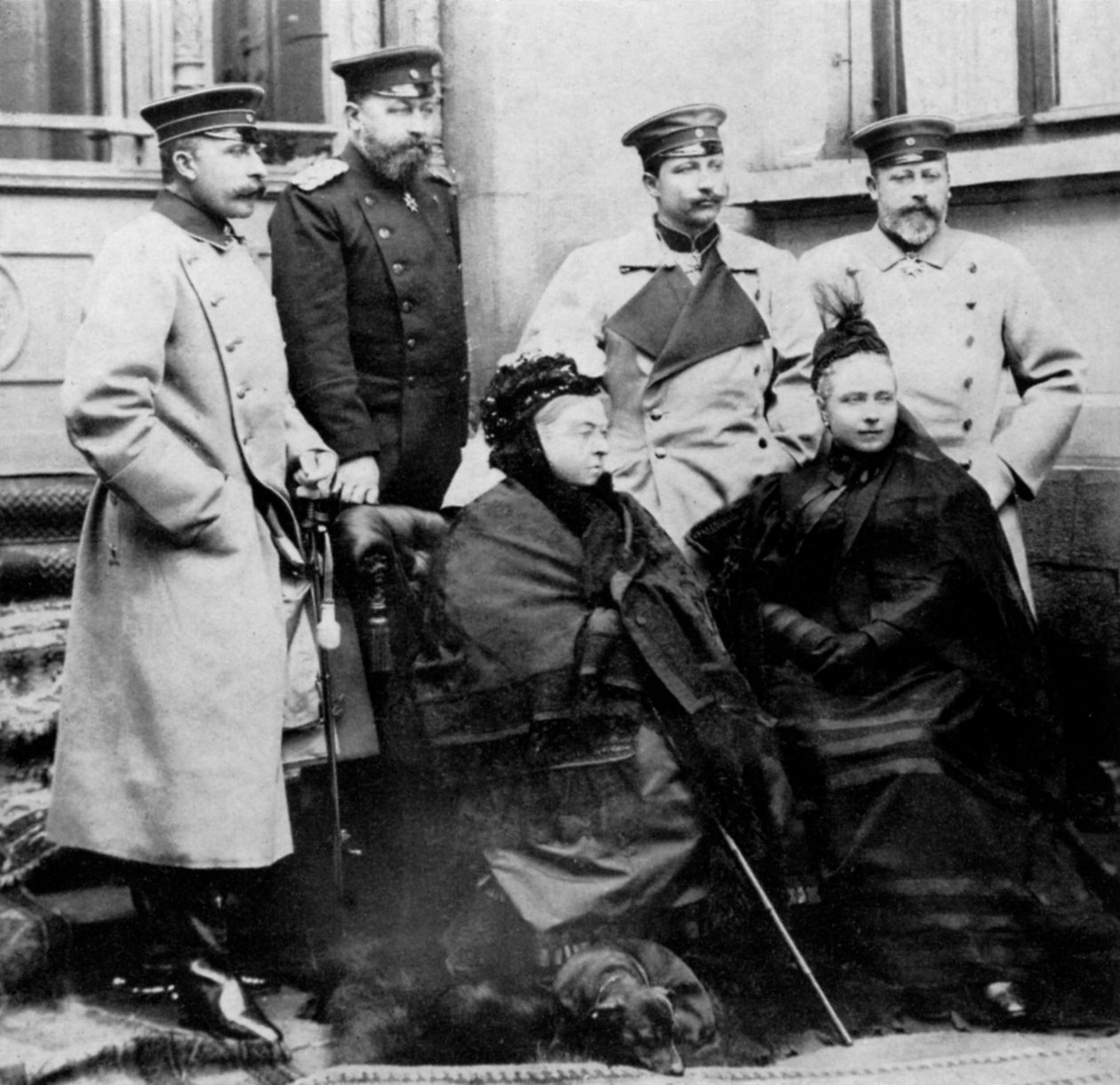 Mitglieder der königlichen Familie in Coburg, Deutschland, April 1894 von Unbekannt