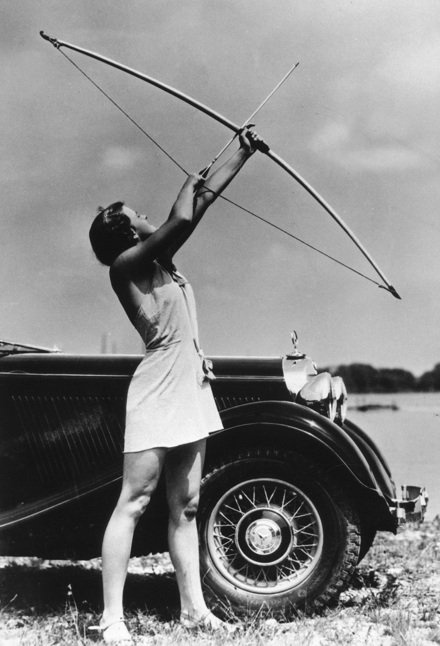 Mercedes-Benz, 1937 von Unbekannt
