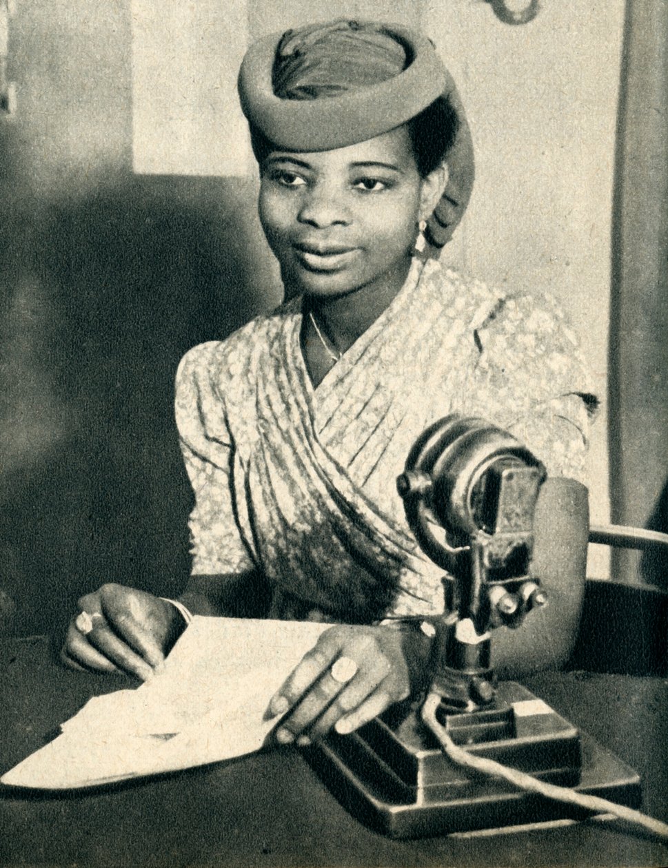 Omoba Adenrele Ademola, Tochter von Alake von Abeokuta, Nigeria, ruft Westafrika, 1942 von Unbekannt