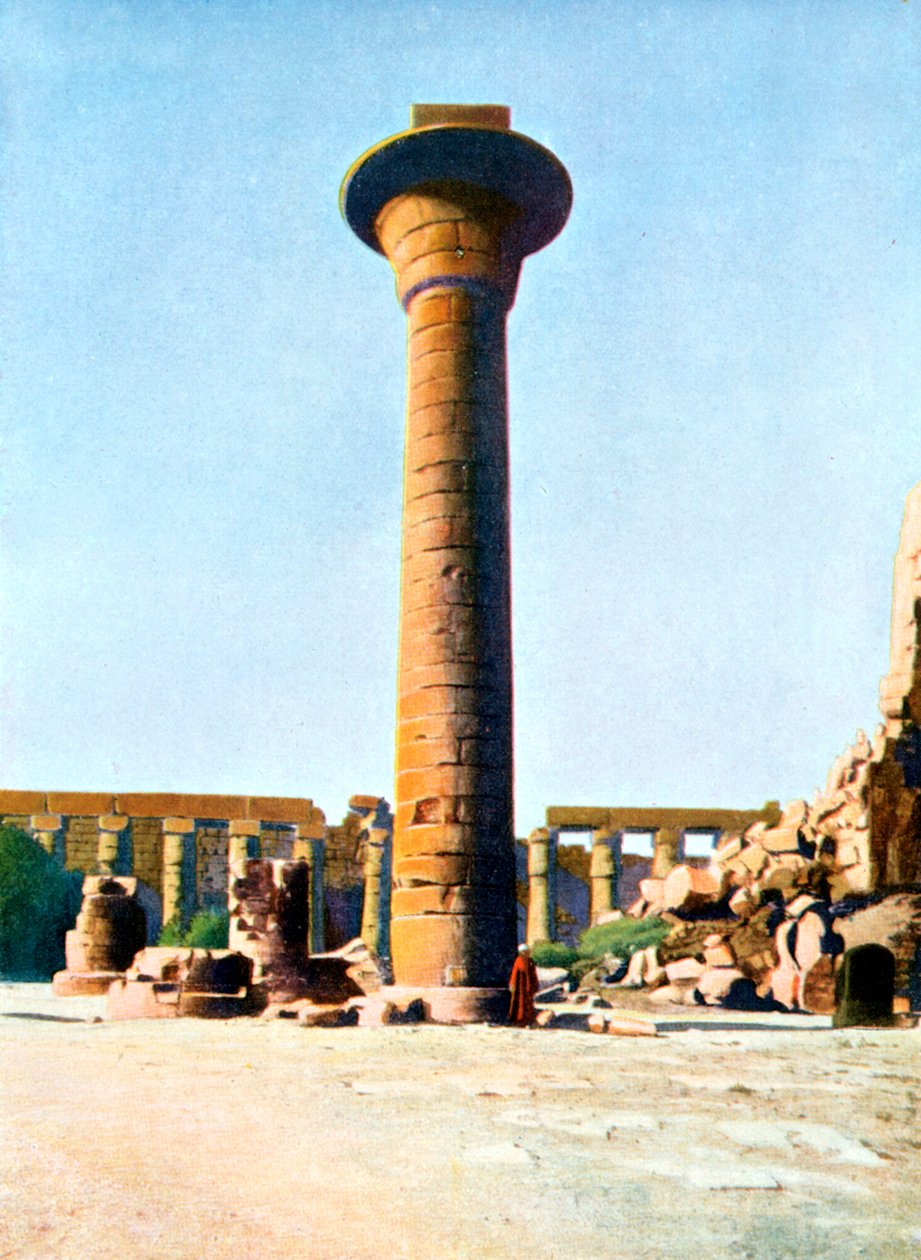 Eine der Säulen von König Taharqa, Karnak, Ägypten, 20. Jahrhundert von Unbekannt