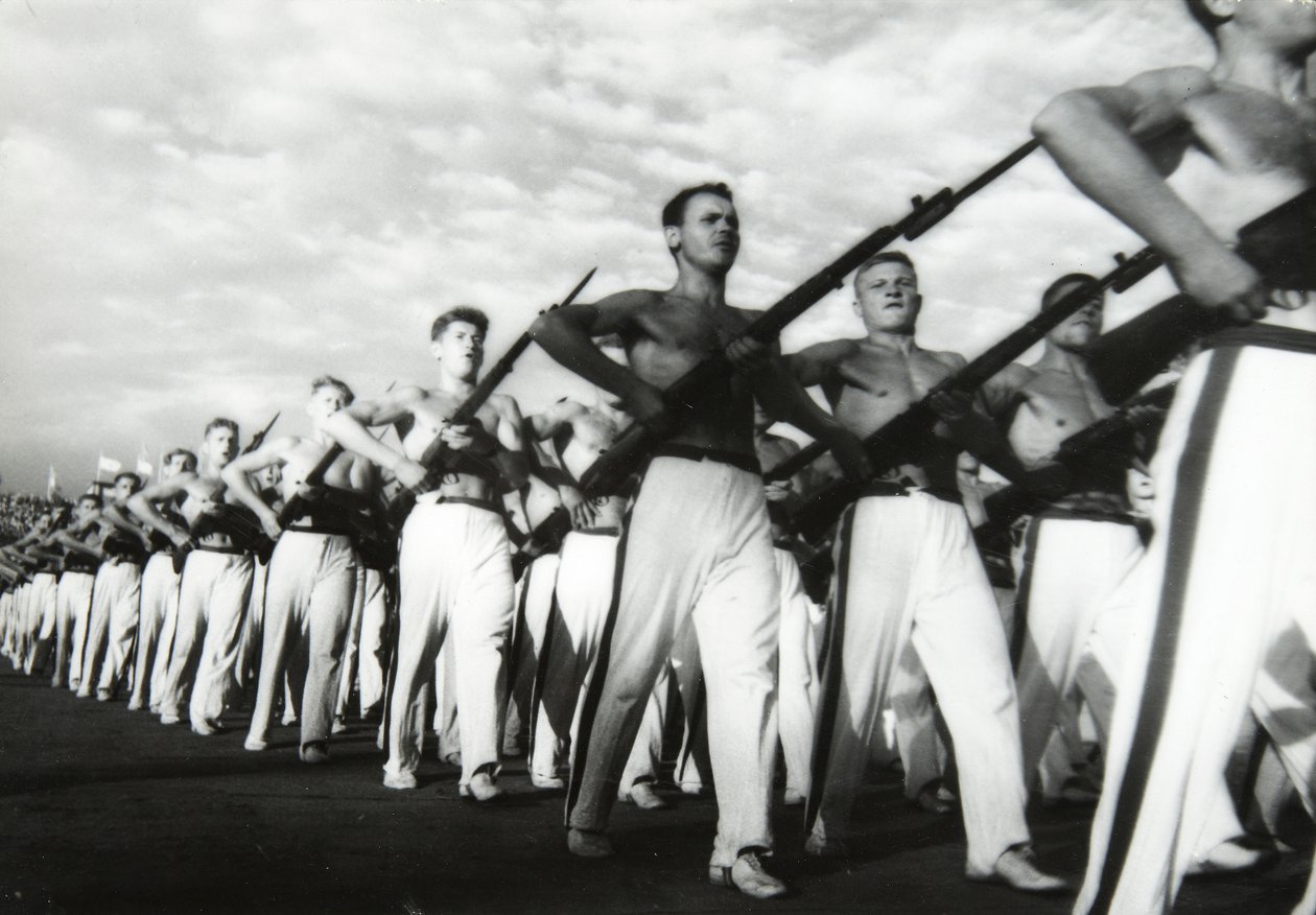 Parade der jungen Kommunisten, Moskau, UdSSR, 1930er Jahre von Unbekannt