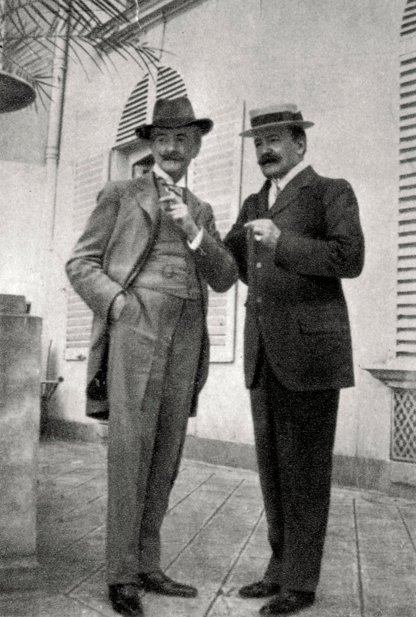 Paul Hervieu und Marcel Prevost, französische Autoren und Dramatiker, 1905 von Unbekannt