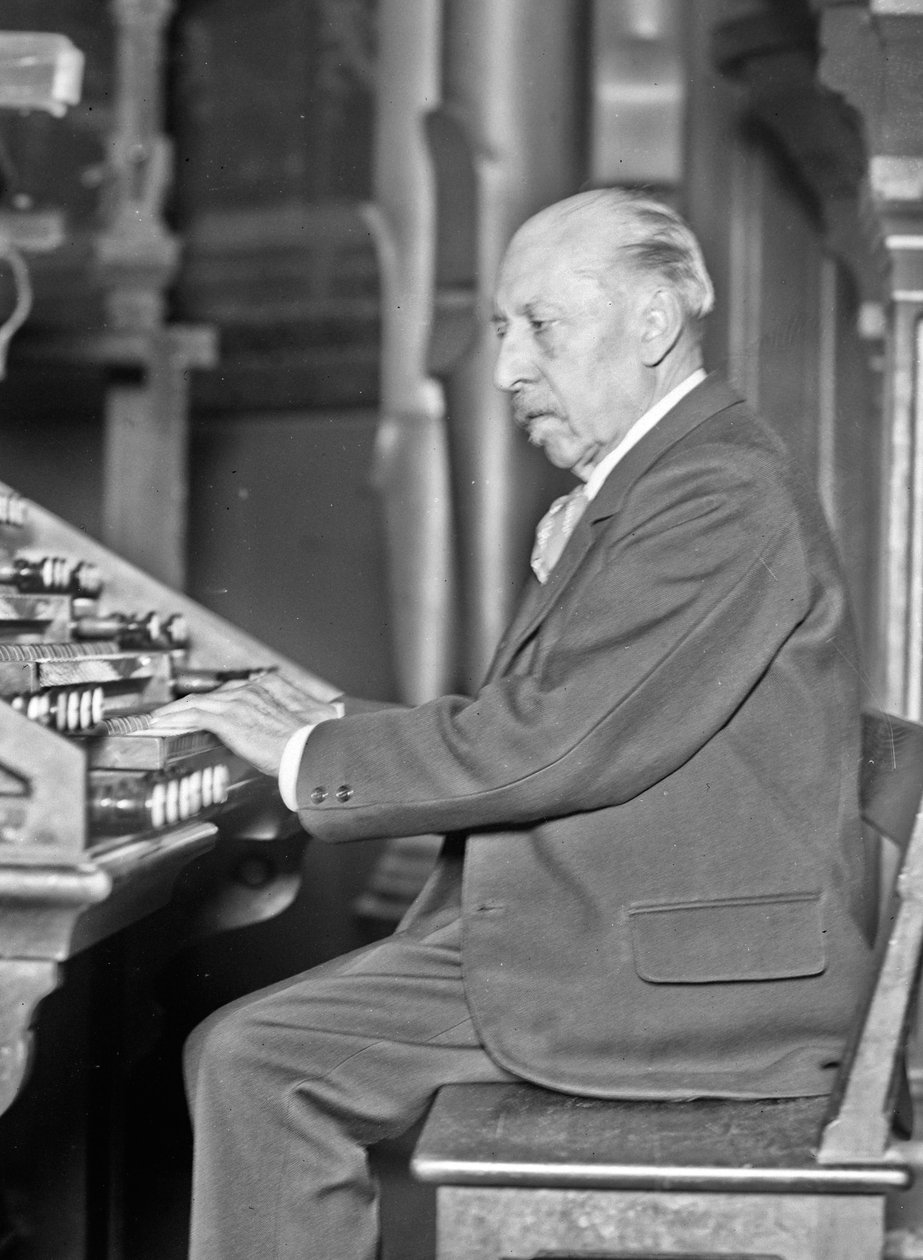 Porträt des Organisten und Komponisten Charles-Marie Widor 1844-1937, 1927 von Unbekannt