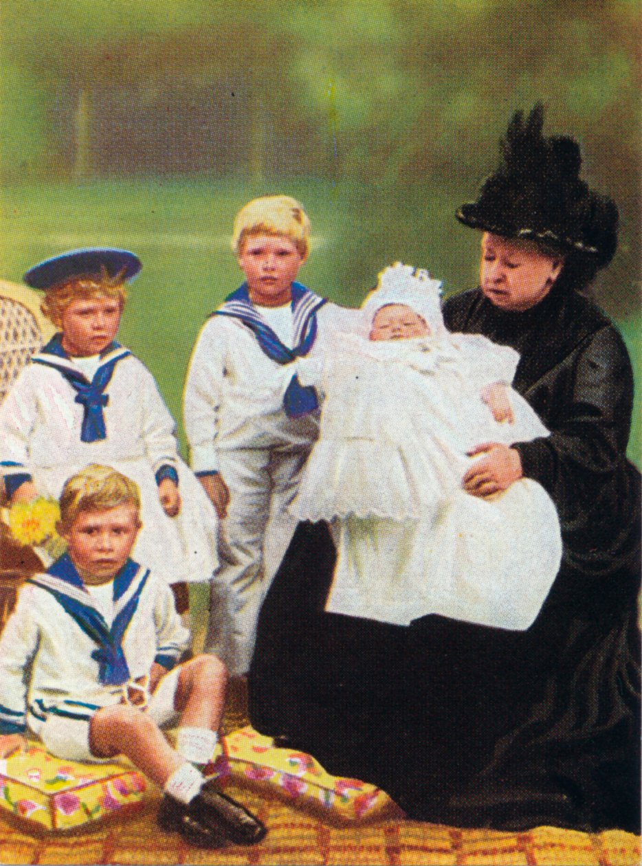 Königin Victoria mit einigen ihrer Urenkel im Osborne House auf der Isle of Wight von Unbekannt