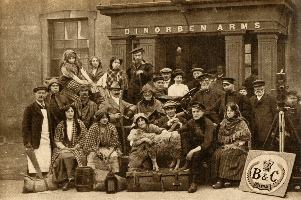 Filmstars am Drehort, 1914, 1933 von Unbekannt