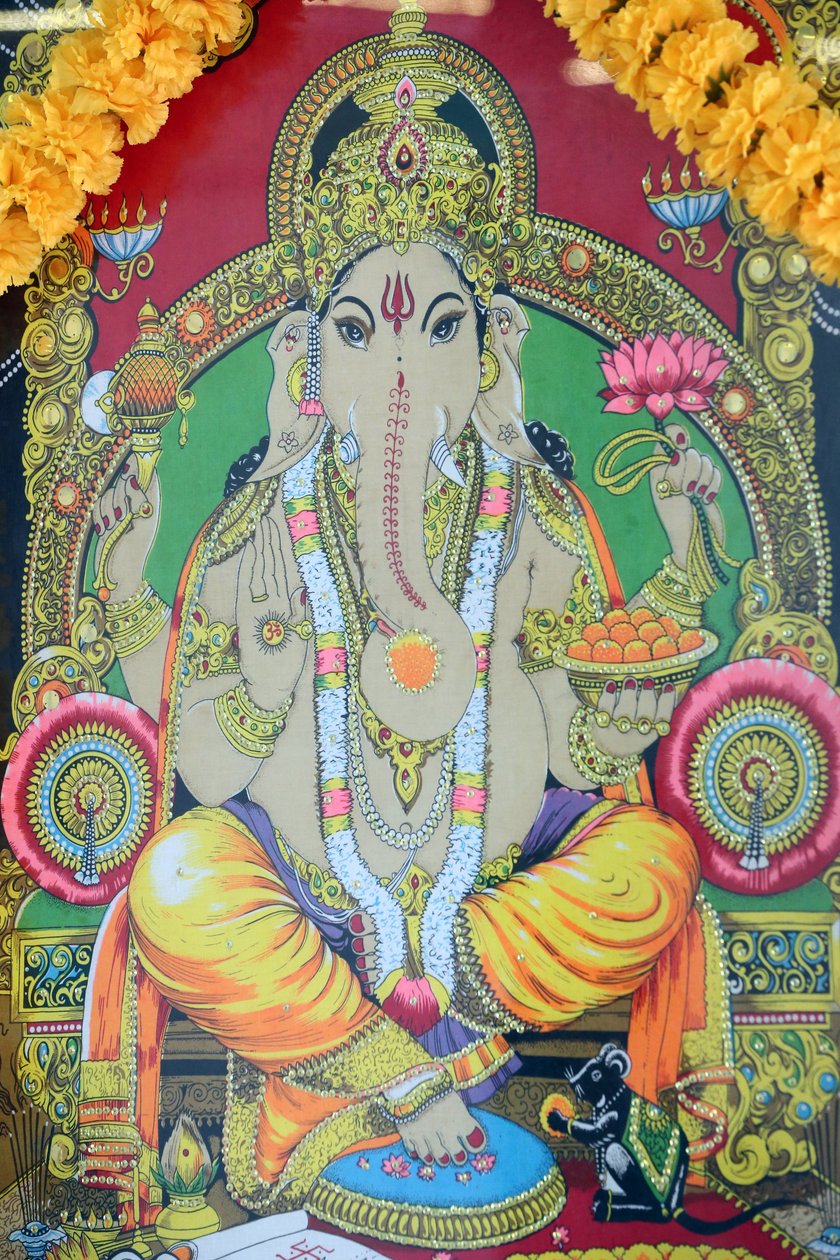 Sri Thenday Yutthapani Tempel. Ganesh. Malerei. Ho Chi Minh Stadt, Vietnam von Unbekannt