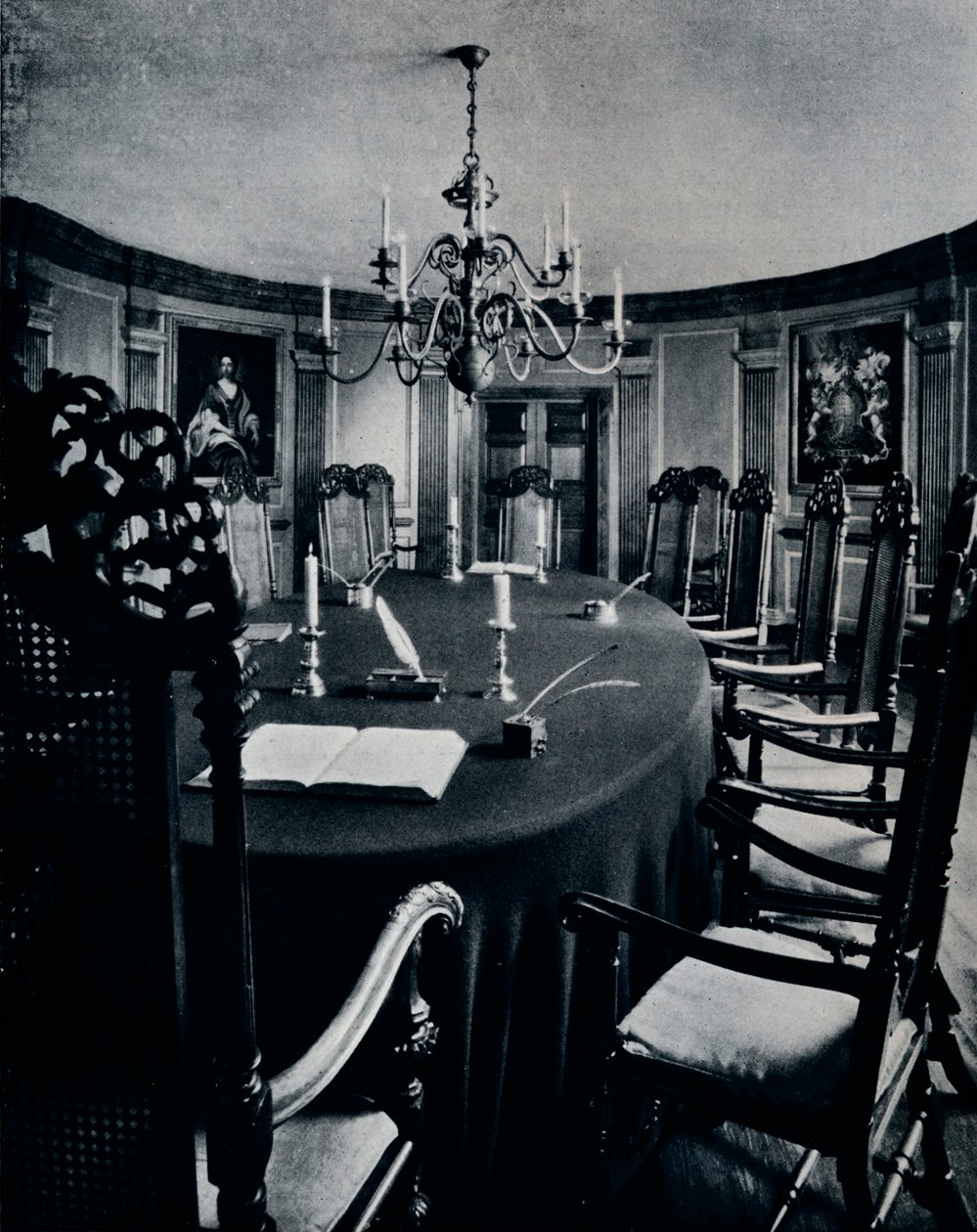 Der Raum im Kapitol, in dem der Exekutivrat tagte, ca. 1938 von Unbekannt