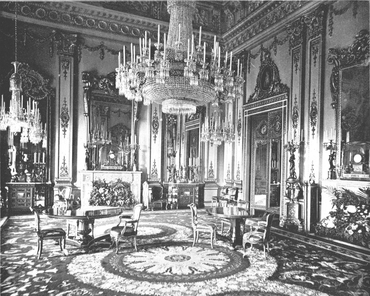 Der Weiße Salon, Buckingham Palace, London, 1894 von Unbekannt