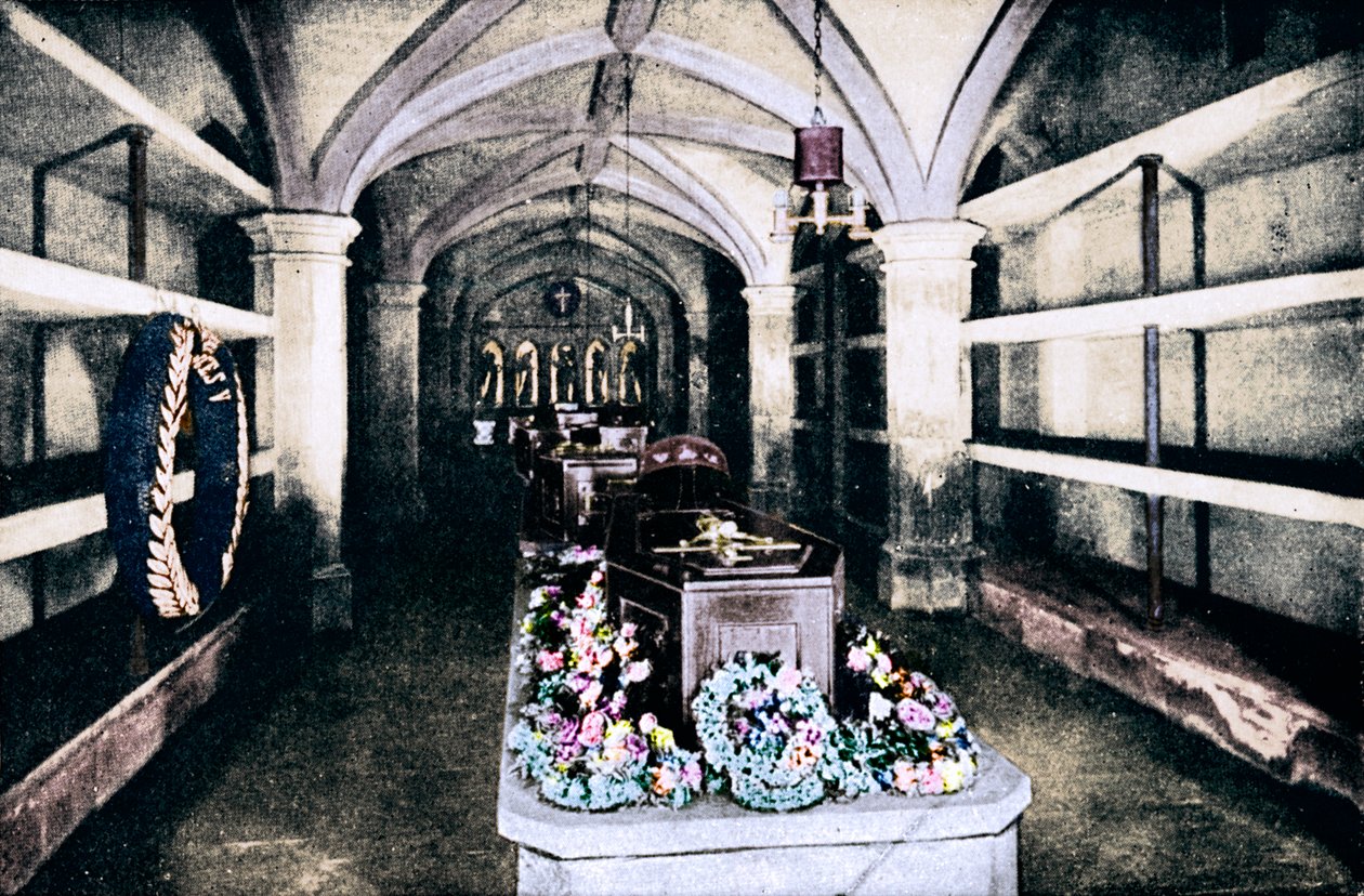 Die Krypta unter dem Chor der St. Georgs-Kapelle, Windsor Castle, 1910-1911 von Unbekannt