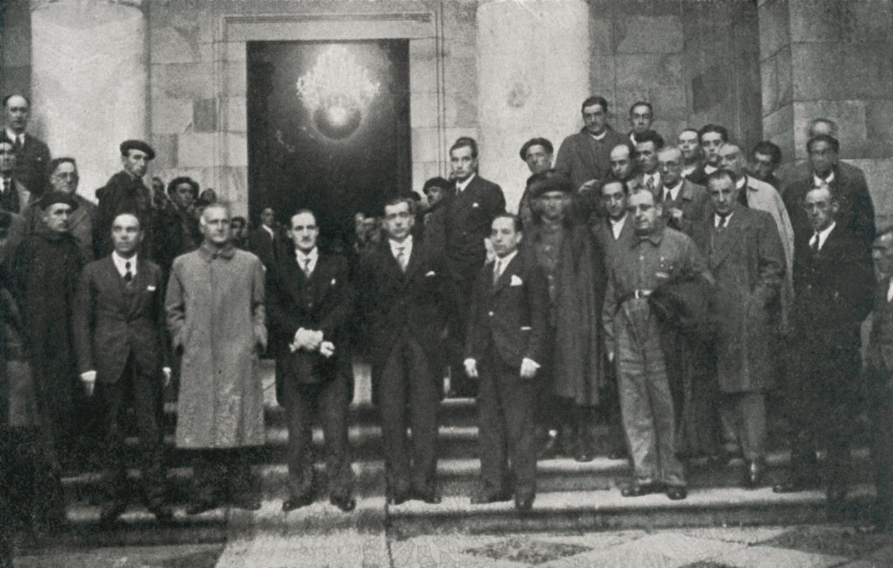 Der Leiter der baskischen Regierung (oder Lehendakari) Jose Antonio Aguirre und Mitglieder der Regierung, Barcelona. Jubert Figueras Private Foundation. von Unbekannt