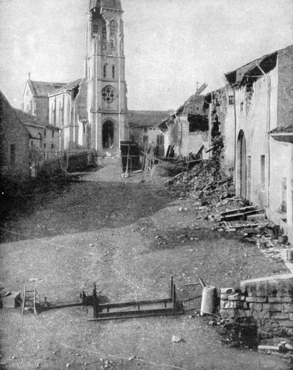 Die Ruinen eines Dorfes in Lothringen, Erster Weltkrieg, 1915 von Unbekannt