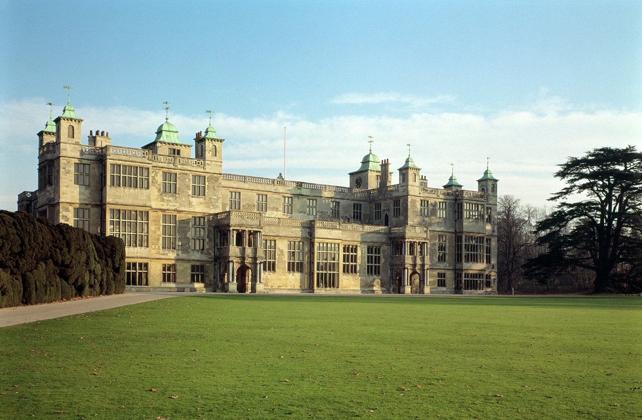 Außenansicht von Nordwesten, Audley End, Essex von Unbekannt Unbekannt