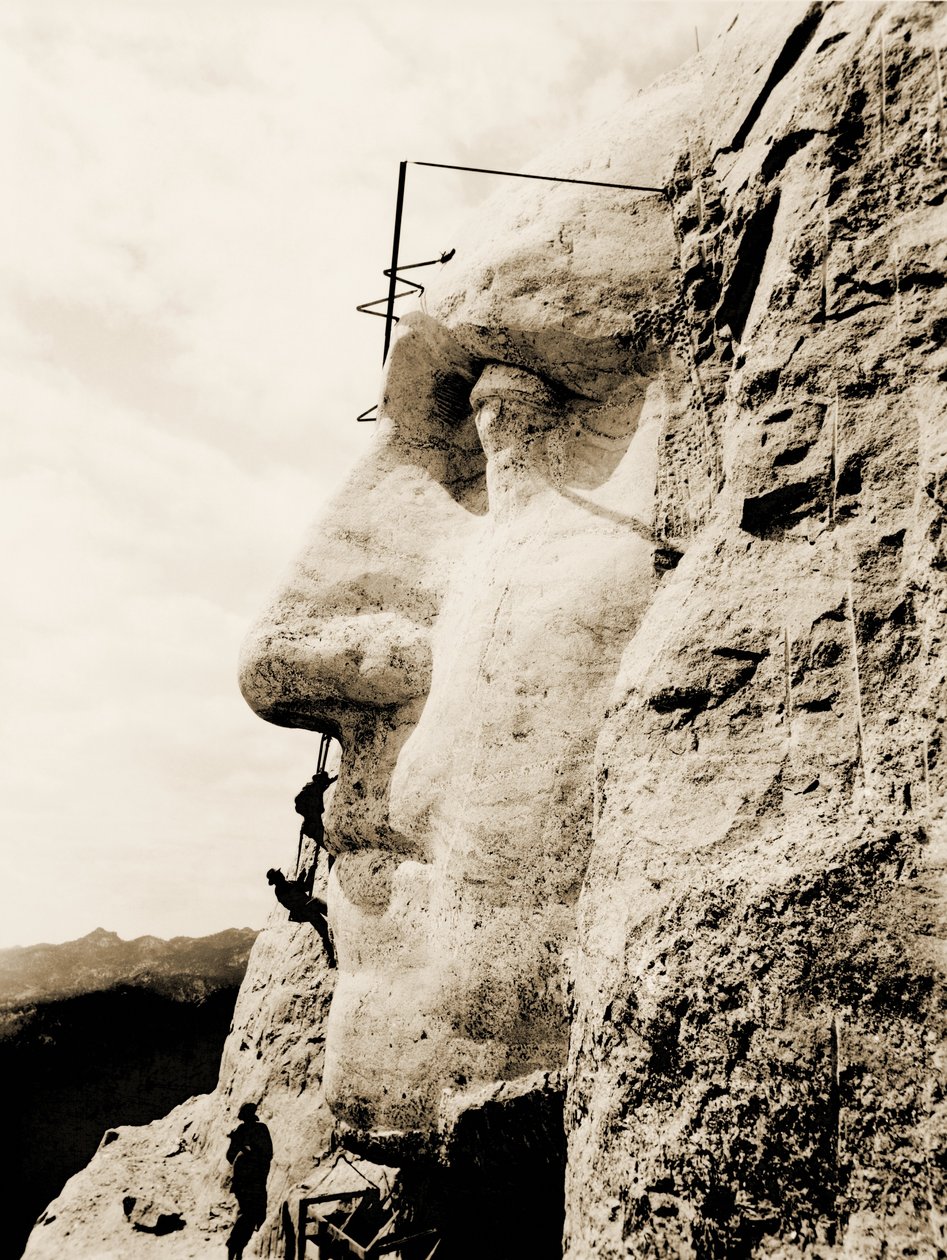 Der Bau des Mount Rushmore National Memorial, Detail von George Washington, 1928 von Unbekannt Unbekannt
