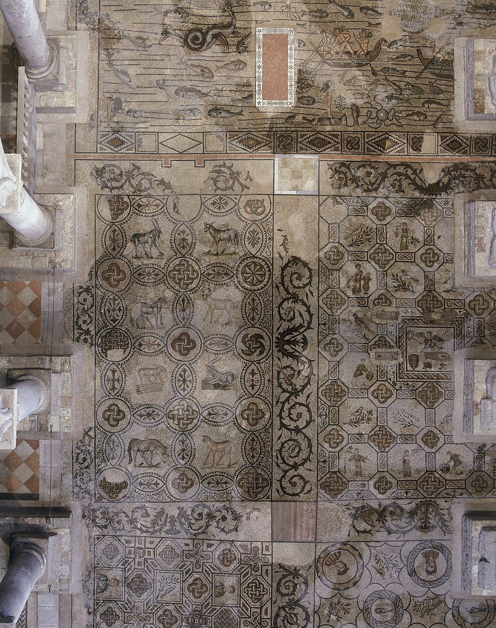 Boden der frühchristlichen Basilika von Aquileia, Udine von Unbekannt