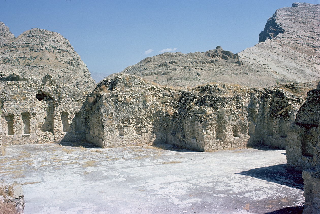Ruinen des Palastes von König Shapur I. (241-272), sassanidisch von Unbekannt