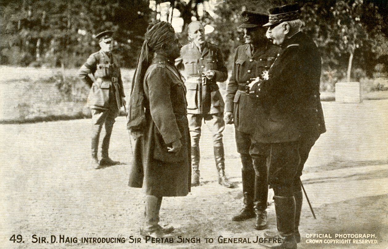 Sir Douglad Haig stellt Pertab Singh Joffre vor von Unbekannter Künstler