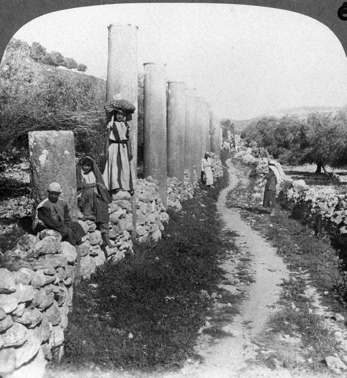 Herods Säulenstraße, Samaria, Palästina Israel von Underwood and Underwood