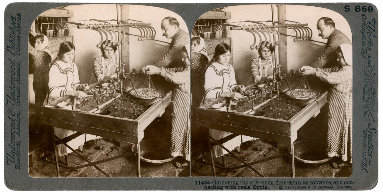 Seidenherstellung, Syrien, 1900er Jahre von Underwood and Underwood