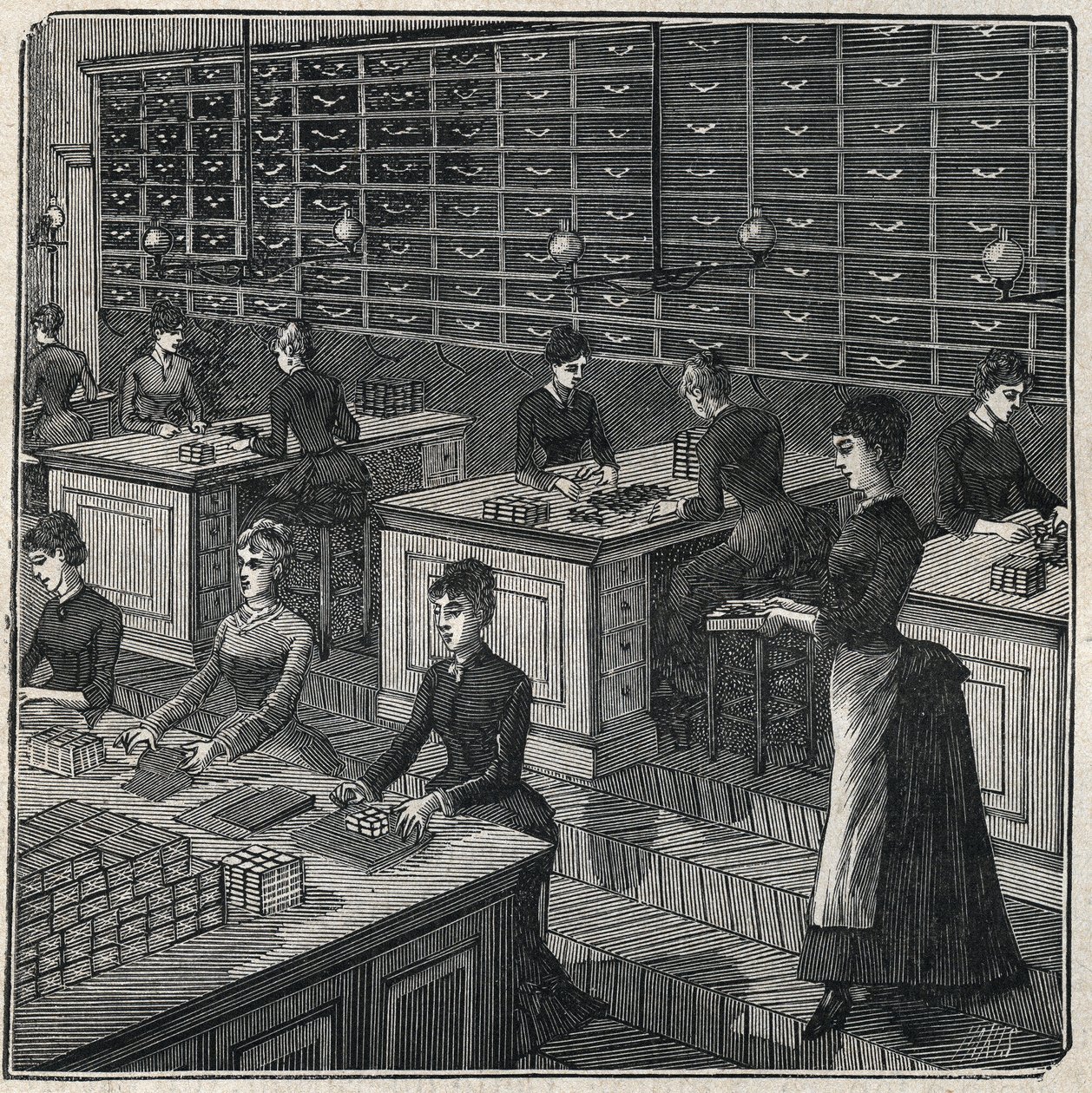 Herstellung von Metallfedern: Sortieren und Verpacken von Federn in einer Fabrik in Frankreich im 19. Jahrhundert. Gravur von 1885 in „Les arts et métiers illustrés“ von Adolphe Bitard. von Unknown artist