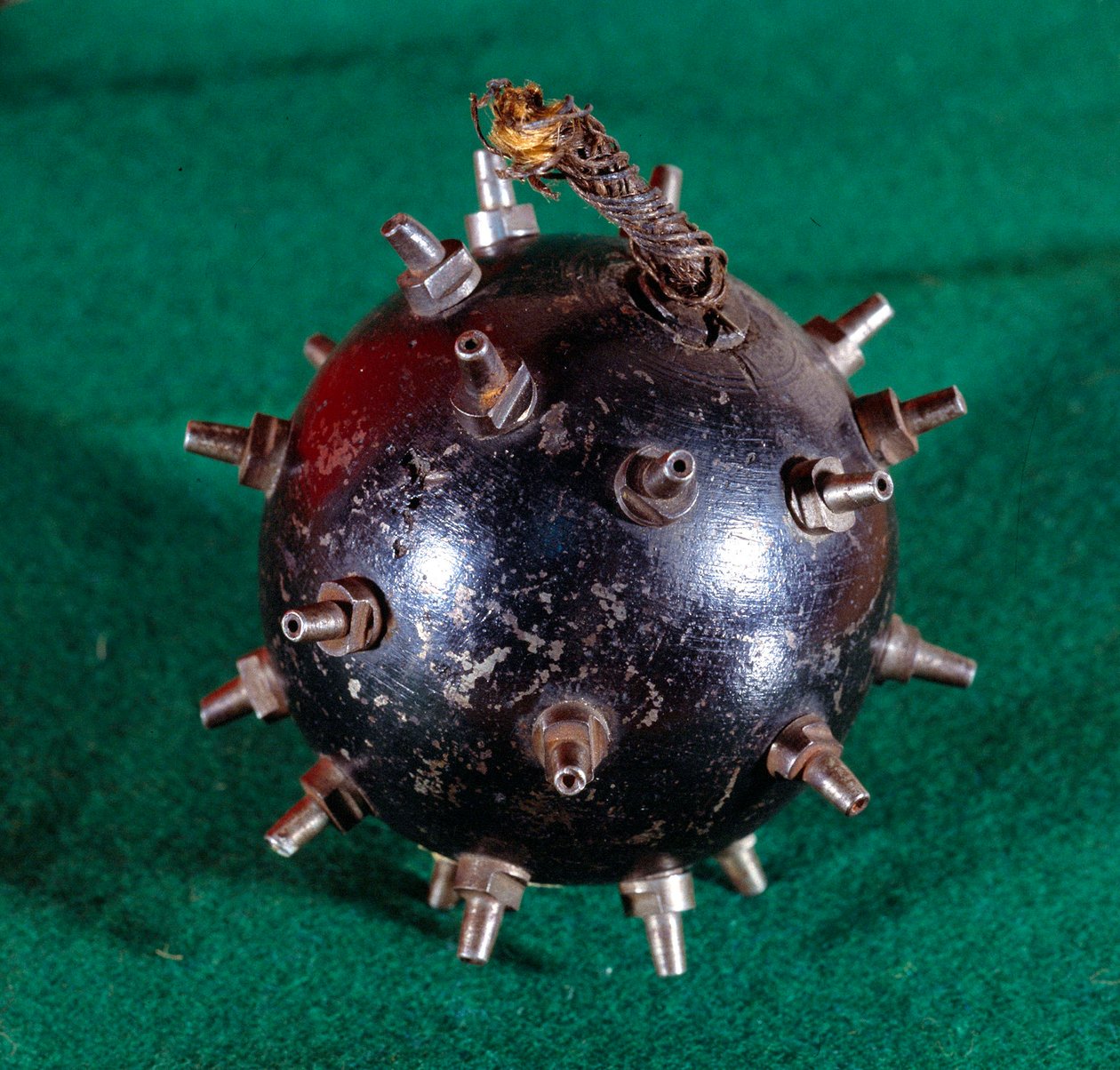 Bombe verwendet von Felice Orsini (1819-1858) von Unknown artist