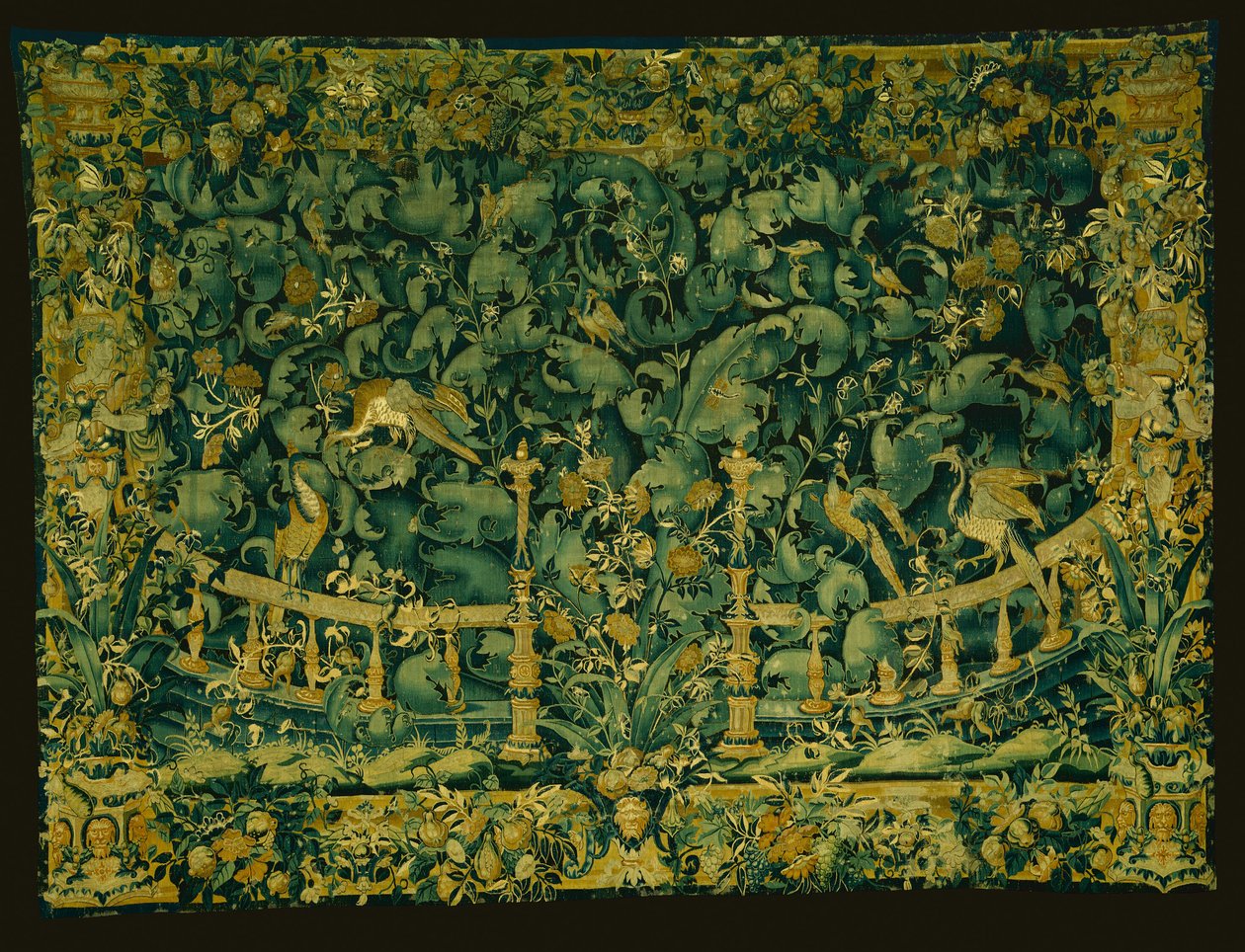 Großes Blattverzierung mit Balustrade und Vögeln von Unknown artist