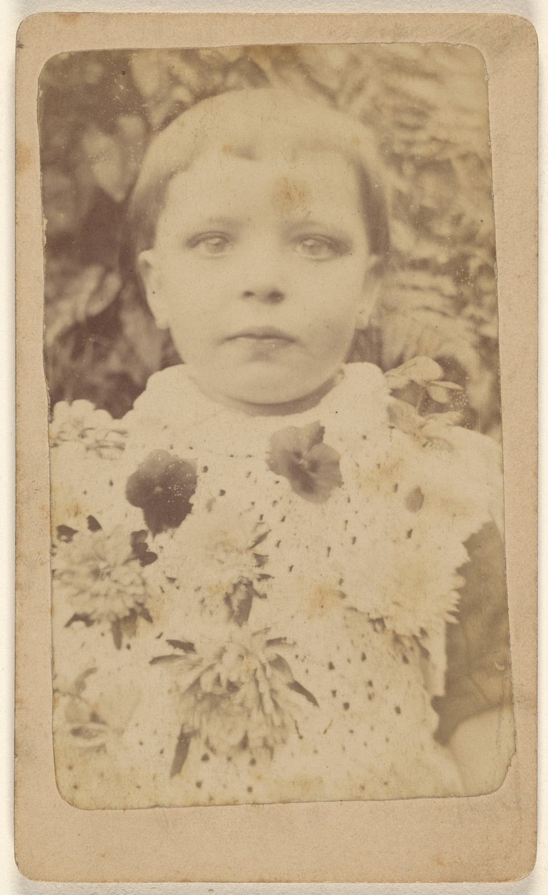 [Unbekanntes kleines Mädchen im geblümten Kleid] von Unknown artist