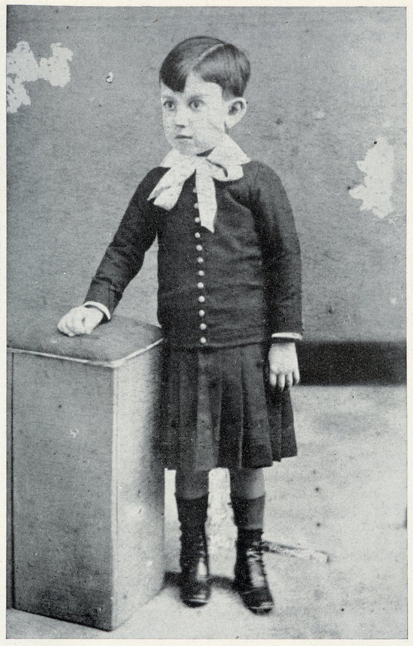 Pablo Picasso im Alter von 4 Jahren - in „Picasso, ikonographische Dokumente“ von Sabartes von Unknown photographer