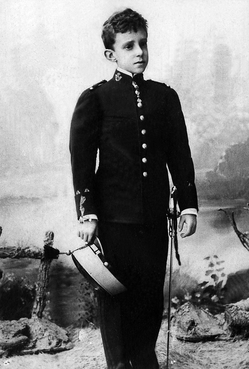 Porträt von Alphonse Leon Ferdinand de Bourbon (1886-1941), bekannt als Alfonso XIII., König von Spanien von Unknown photographer