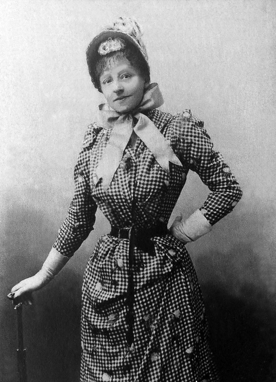 Porträt von Gyp (Sibylle Gabrielle Marie Antoinette Riquetti de Mirabeau, Gräfin von Martel de Janville) (1849-1932), eine französische Romanautorin, sie schrieb mehr als 120 Bücher, darunter „Ce que femme veut“ 1883. Sie ist Mirabeaus Großnichte. Fotograf von Unknown photographer
