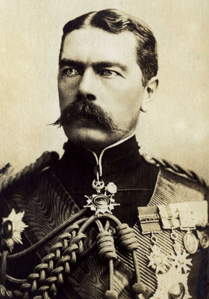 Porträt von Lord Kitchener von Karthoum (1850-1916), englischer Militär von Unknown photographer
