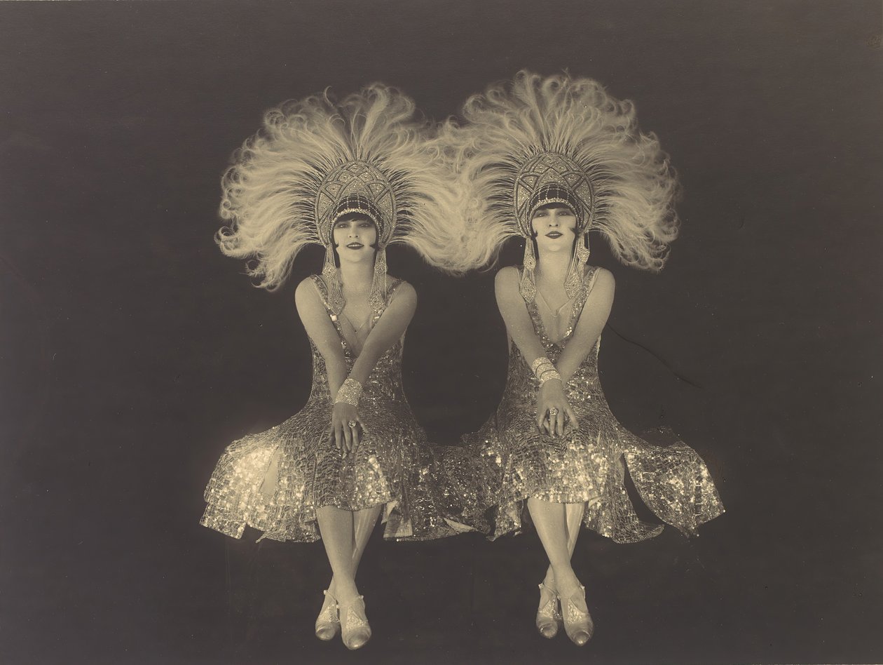 Die Dolly Sisters, 1920er Jahre von Walery