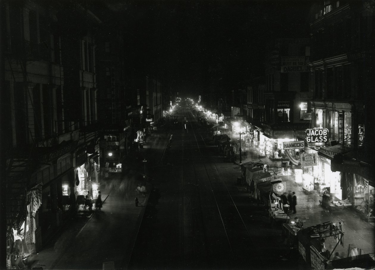 Nachtansicht der Grand Street an der Orchard Street, NYC von William Davis Hassler
