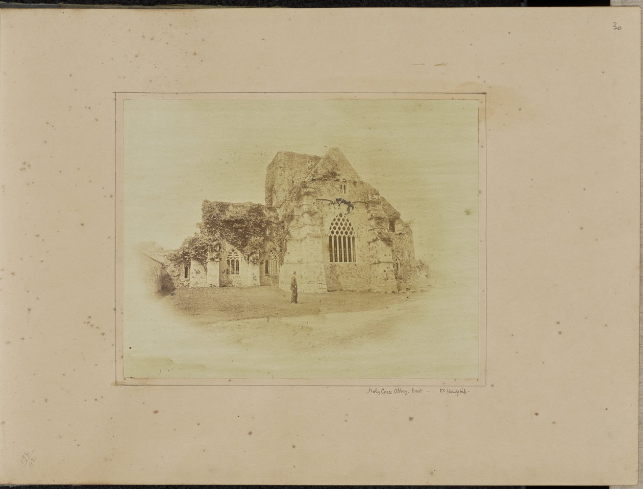 Abtei Heiliges Kreuz. Osten von William Despard Hemphill, M.D.
