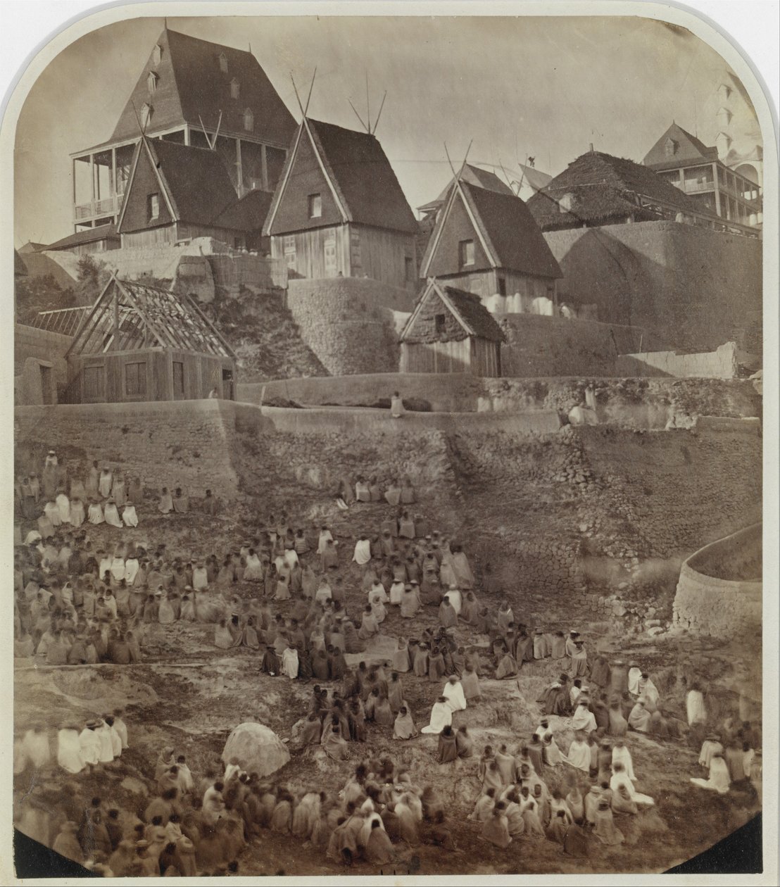 Ansicht von Antsahatsiroa, Madagaskar, 1862-65 von William Ellis