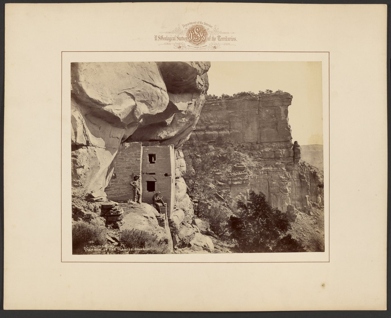 Antike Ruinen im Canyon des Mancos, Colorado von William Henry Jackson