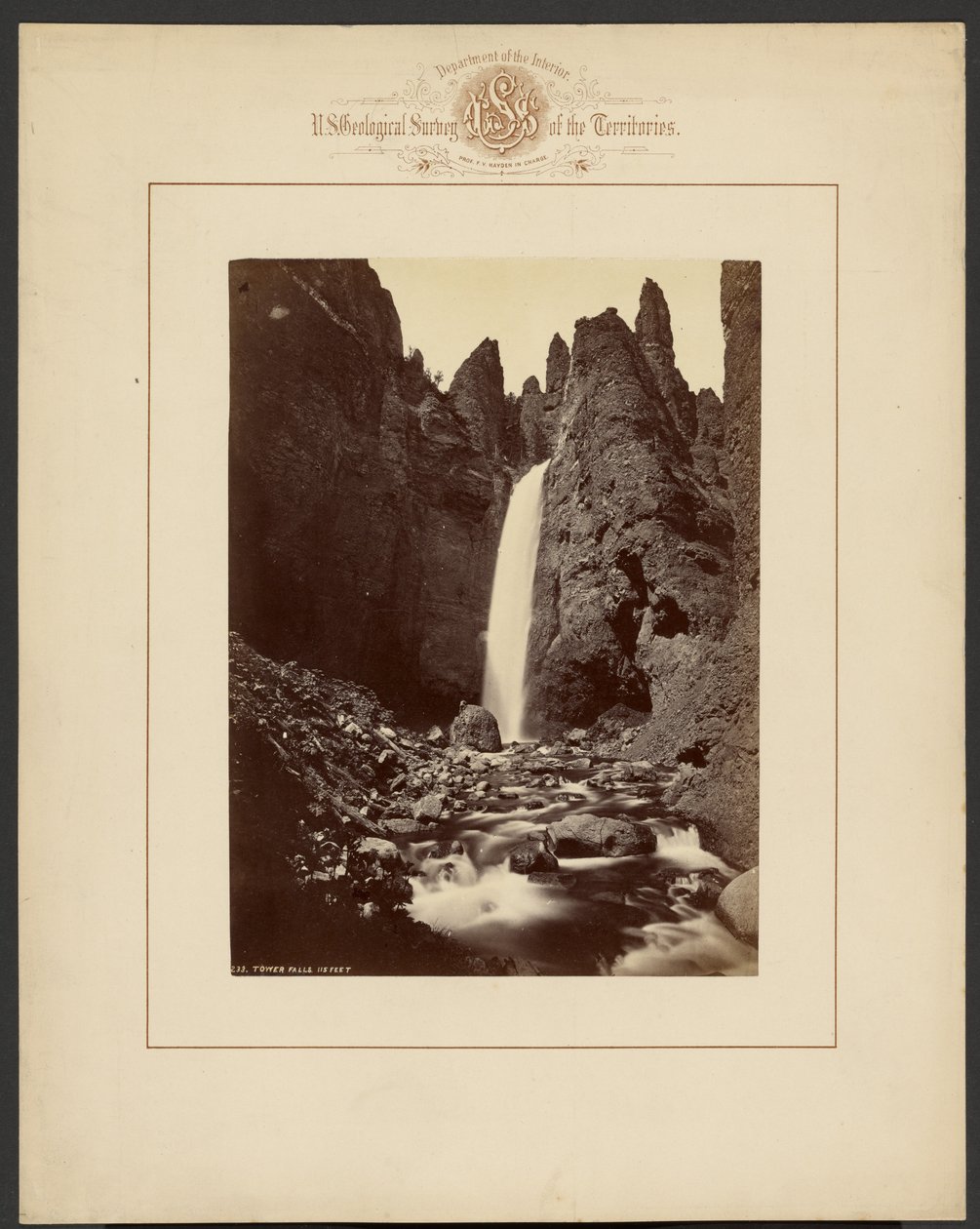 Tower Falls, 115 Fuß von William Henry Jackson