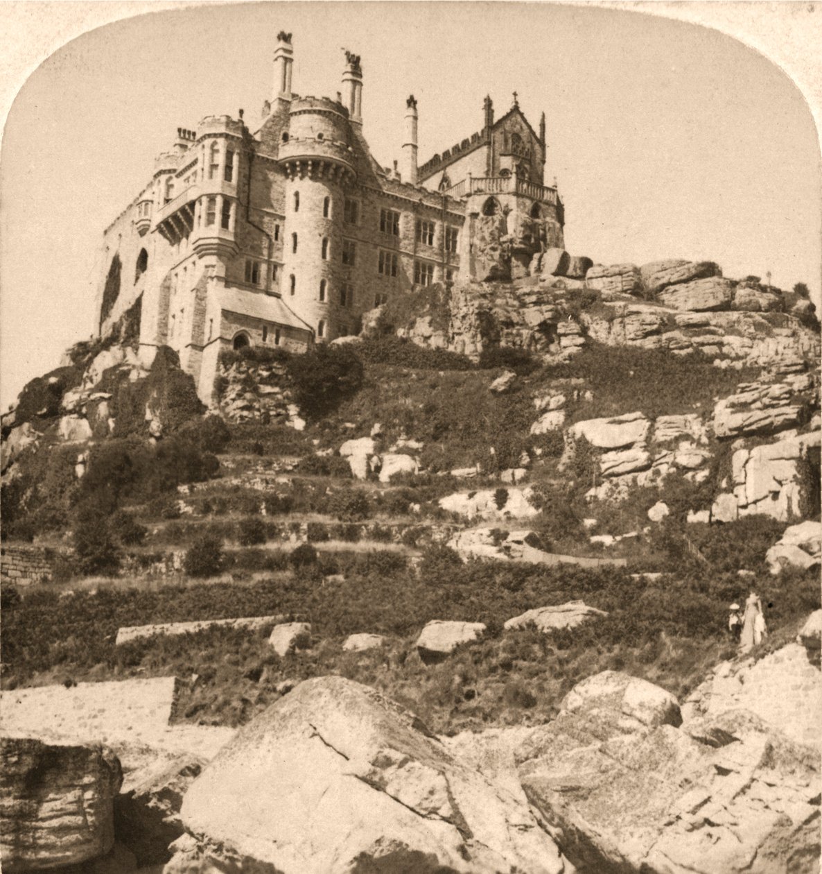 St. Michaels Mount, Benediktinerkloster, Penzance, Cornwall, 1900 von Works and Sun Sculpture Studios
