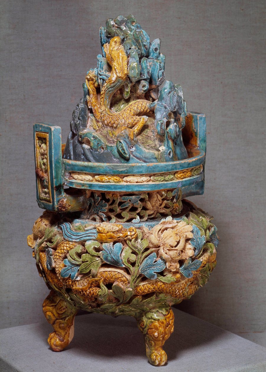 Chinesische Kunst: Duftbrenner aus Terrakotta. Yuan-Dynastie. 1271-1368. von Yuan Dynasty Chinese School