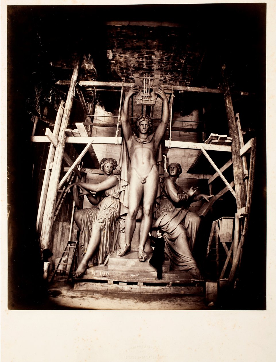 Bildhauer Amié Millet mit Apollo, der Tanz und Poesie krönt, Modell in Originalgröße für Bronze von Delmaet and Durandelle