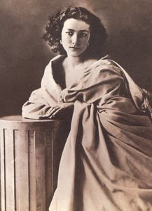 Porträt von Henriette Rosine Bernard, genannt Sarah Bernhardt (1844-1923) von Nadar