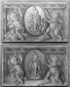 Paar von Überdachungen mit Diana oder einer Nymphe in einem ovalen Medaillon, unterstützt von Amorini von 18th century . French Painter
