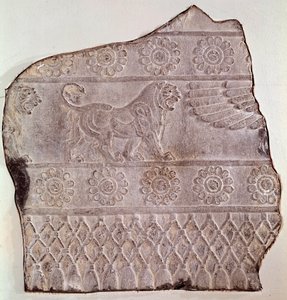 Fragment eines Flachreliefs, das einen gehenden Löwen darstellt. Aus Persepolis (Iran) Epoche Routenide, 460 v. Chr. Seattle, Kunstmuseum von Achaemenid