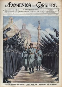Duce Benito Mussolini inspiziert die 
