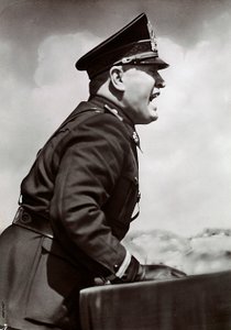 Mussolini hält eine Rede von Achille Villani