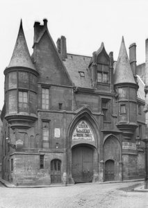 Hotel de Sens, spätes 19. Jahrhundert - frühes 20. Jahrhundert von Adolphe Giraudon